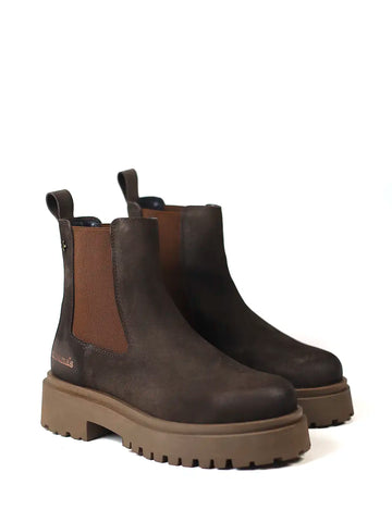 Bota Cubanas em Camurça Castanha e Sola Tratorada