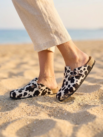 Maria - Sandália Animal Print Fechada